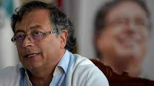 Atacan a tiros la caravana presidencial de Gustavo Petro