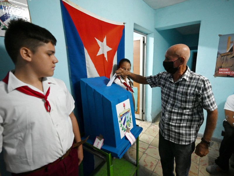 Cuba vota en referendo por matrimonio igualitario y gestación subrogada