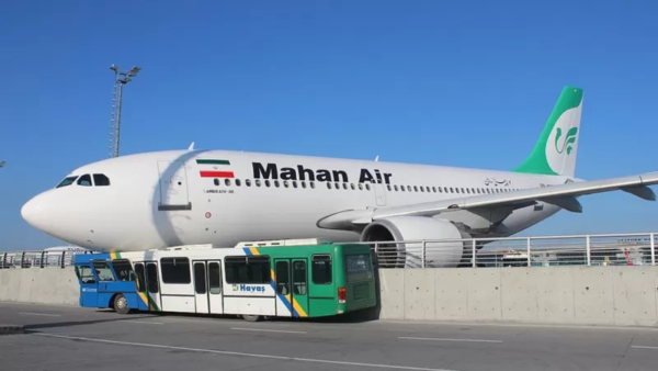 Liberan a 12 de los 19 tripulantes del avión venezolano de origen iraní retenido en Argentina