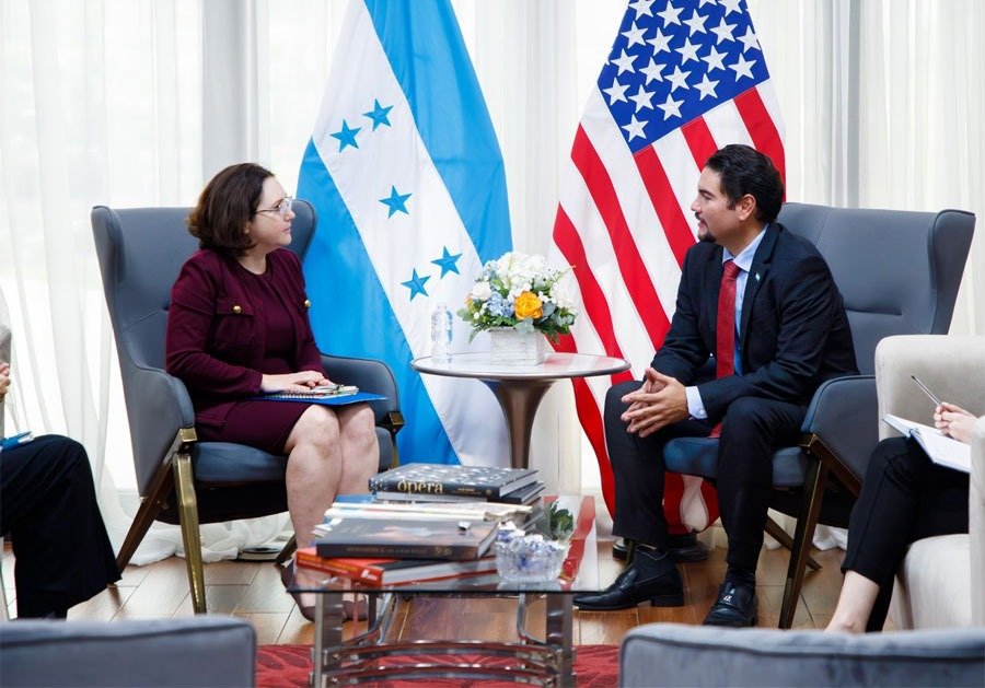 Honduras reacciona al fin del TPS. El Gobierno de Honduras expresó su postura tras la decisión de Estados Unidos de cancelar el (TPS)