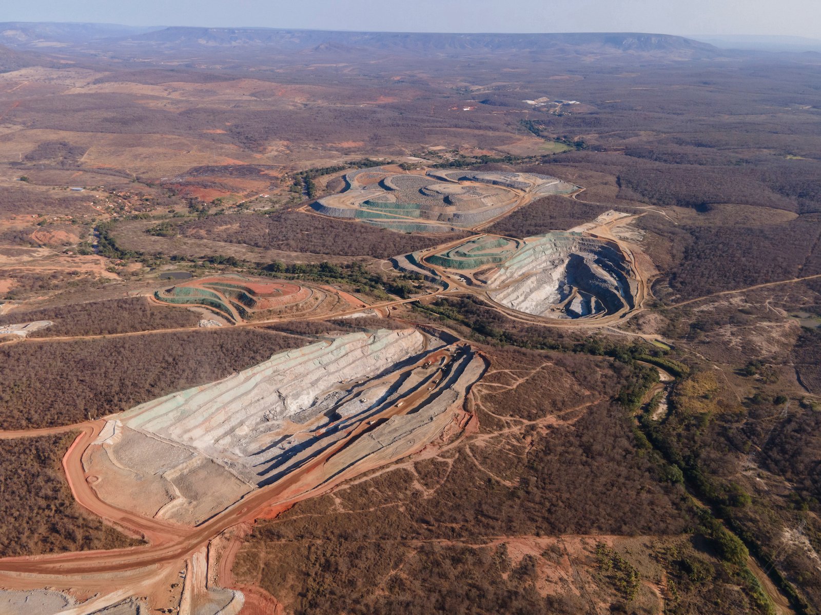 Litio Jequitinhonha Brasil