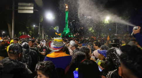 Colombia gana, pero estalla polémica en tribunas