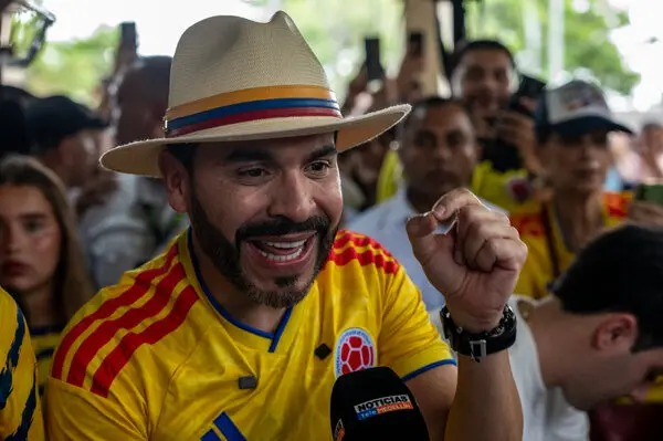 Abelardo de la Espriella se perfila como presidente de Colombia y promete un giro radical en seguridad y economía