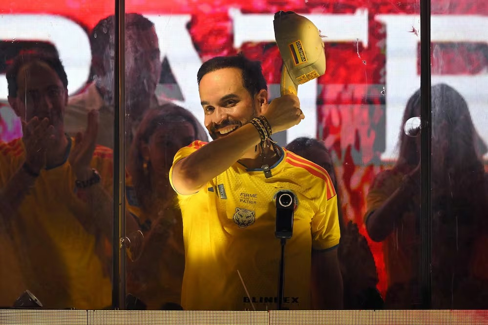 Abelardo de la Espriella se perfila como ganador en elecciones de Colombia; resultado pasa a fase de escrutinio