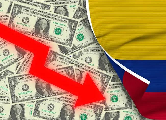 Colombia vive desplome histórico en precio del dólar
