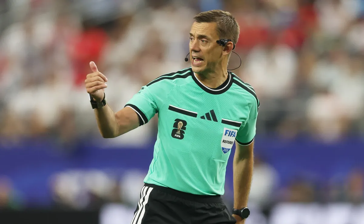 árbitro del Colombia vs Ghana
