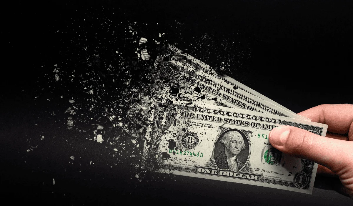 desplome del dólar en Colombia