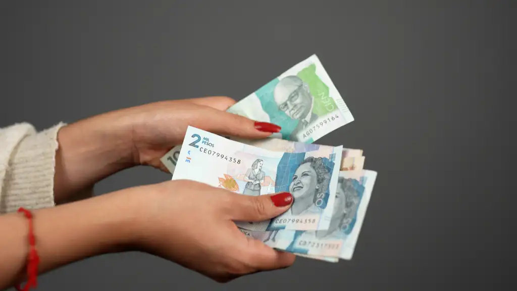 BanRep aumenta política